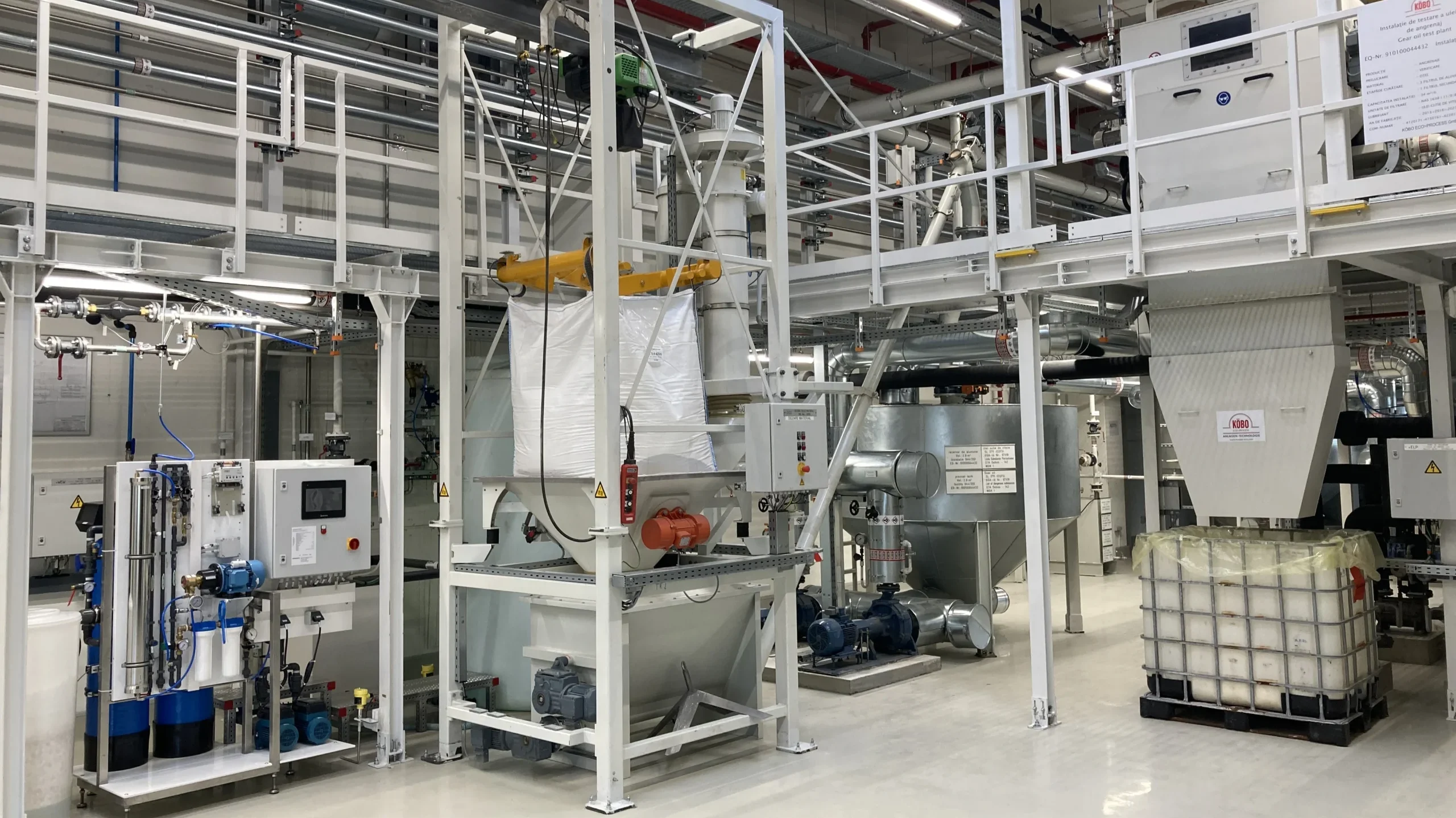 Prüf- und Befüllanlage für Getriebe- und Kühlsysteme (2)